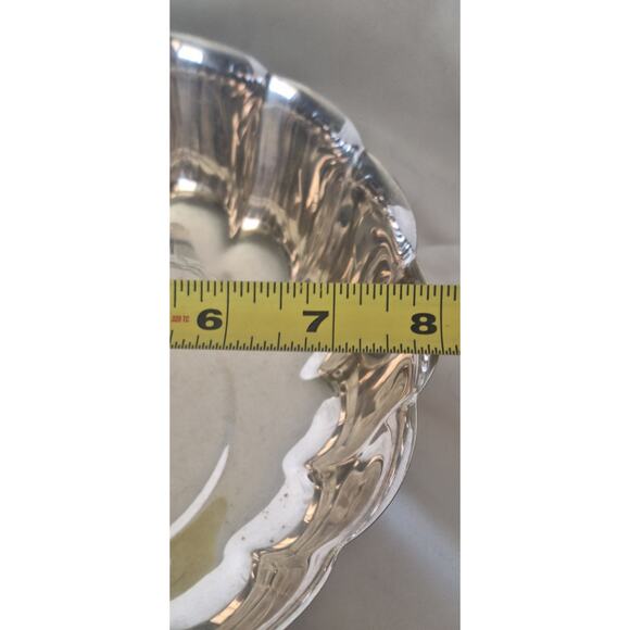 Reed & Barton #318 Silverplate Fluted Serving Bowl 8" Vintage USA - Picture 5 of 6